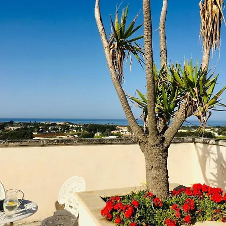 Rooftop Vista Mare 2nd Floor Casa de Férias Brindisi